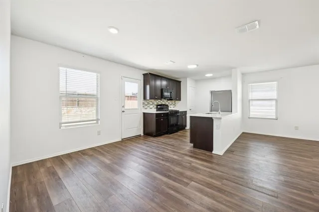 $1,850 | 14417 Cloudview Way, Fort Worth, TX 76052