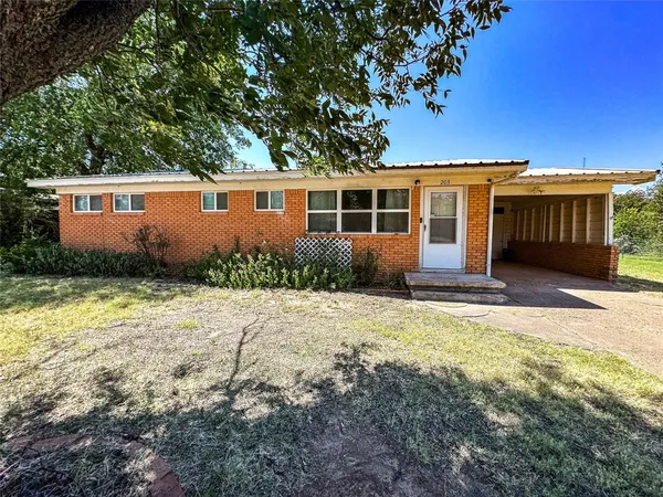 $179,900 | 203 North Ave M Avenue, Haskell, TX 79521