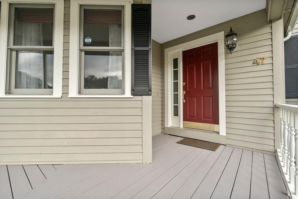 47 Grover Road Ashland, MA 01721 - Photo 4 of 41 Gallery Image 4