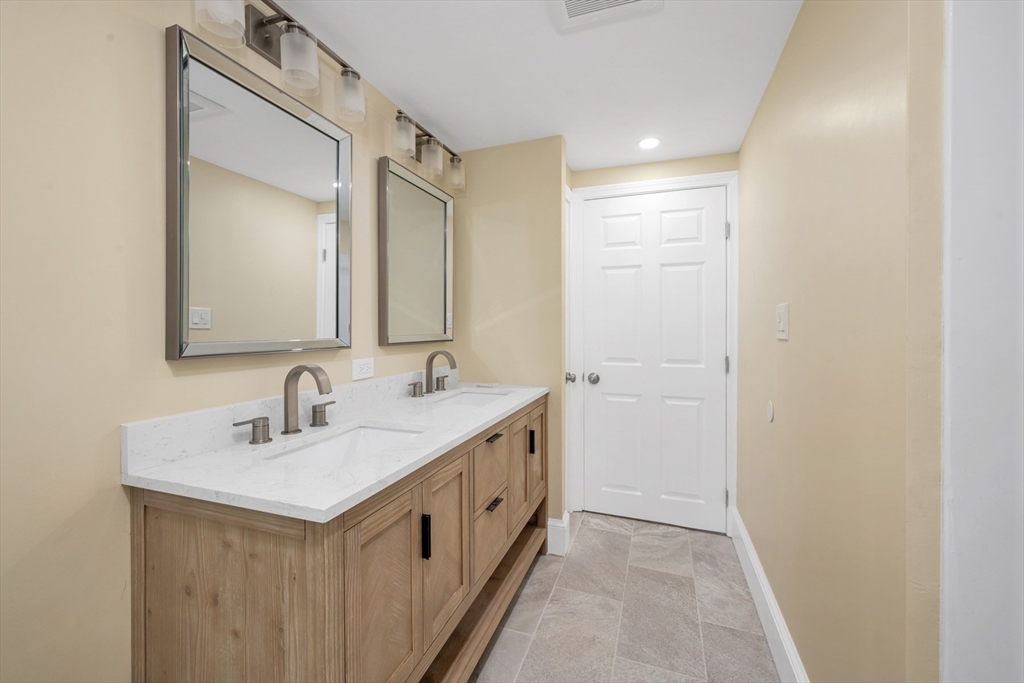 36 Poplar Road Brockton, MA 02301 - Photo 18 of 30
