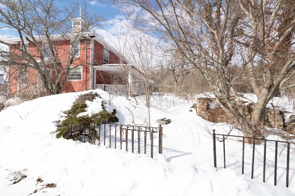 133 Wellesley Street Weston, MA 02493 - Photo 12 of 32