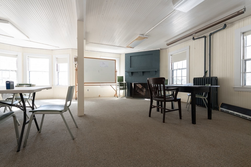 133 Wellesley Street Weston, MA 02493 - Photo 15 of 32