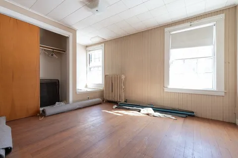 $699,000 | 133 Wellesley Street, Weston, MA 02493