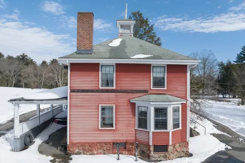 $699,000 | 133 Wellesley Street, Weston, MA 02493