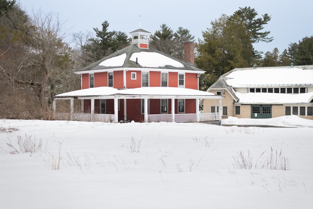 133 Wellesley Street Weston, MA 02493 - Photo 26 of 32