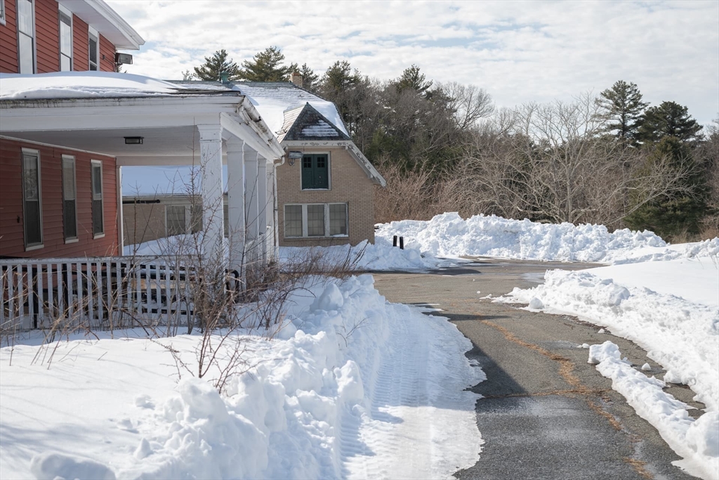 133 Wellesley Street Weston, MA 02493 - Photo 27 of 32