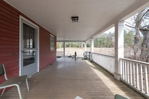 $699,000 | 133 Wellesley Street, Weston, MA 02493