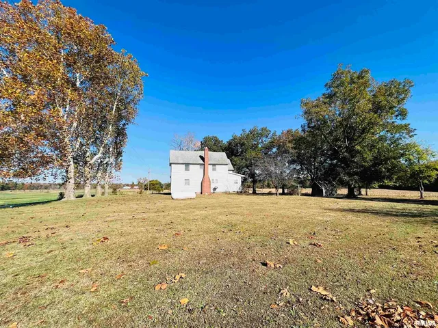 $425,000 | 17064 Old Frankfort Road, Johnston City, IL 62951