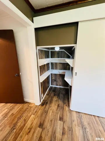 $449,000 | 17064 Old Frankfort Road, Johnston City, IL 62951