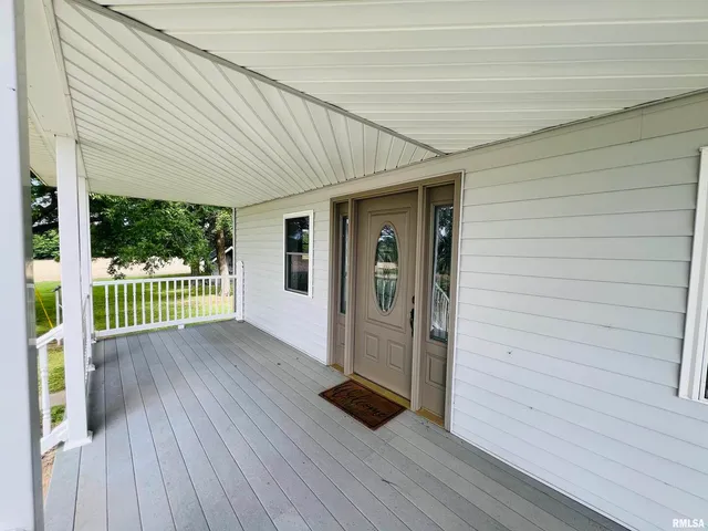 $449,000 | 17064 Old Frankfort Road, Johnston City, IL 62951