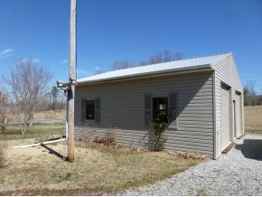 70 South Water Fork Road Greeneville, TN 37743 - Photo 5 of 18 Detached garage