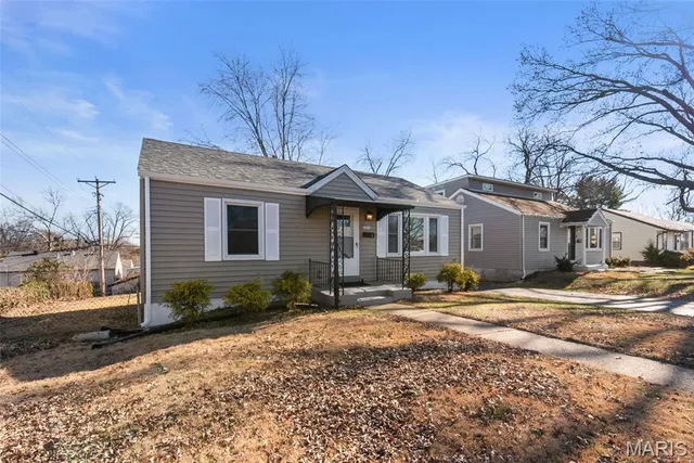 $170,000 | 1914 Overland Drive, St. Louis, MO 63114