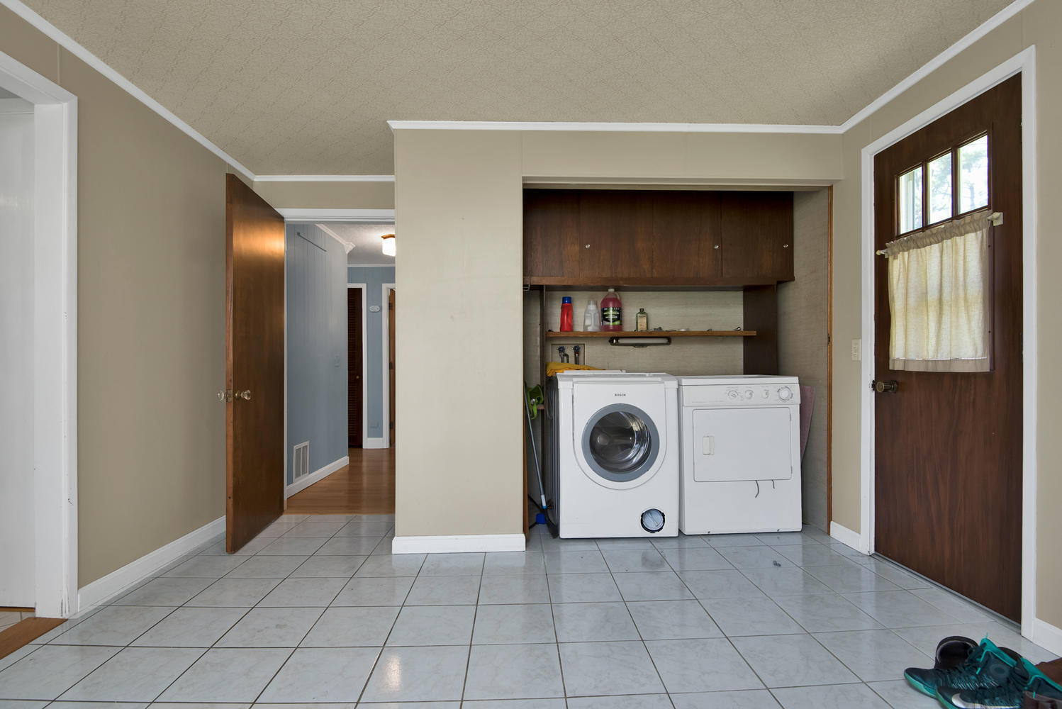 8 Western Promenade, Unit PROMENADE Paris, ME 04281 - Photo 19 of 39 8 Western Promenade South-large-019-004-