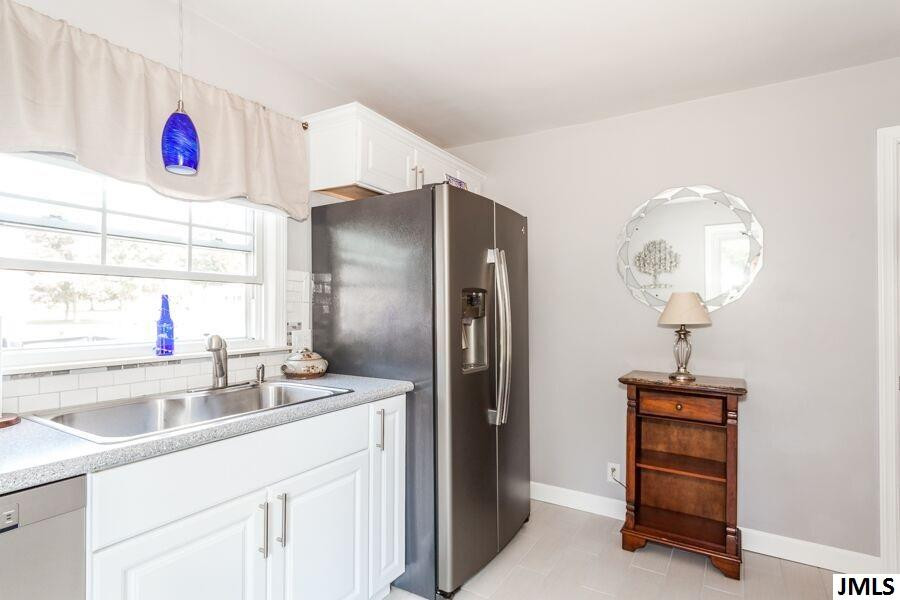 852 Springcrest Boulevard Jackson, MI 49203 - Photo 12 of 36 Photo 12