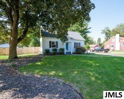 852 Springcrest Boulevard Jackson, MI 49203 - Photo 3 of 36 Photo 3