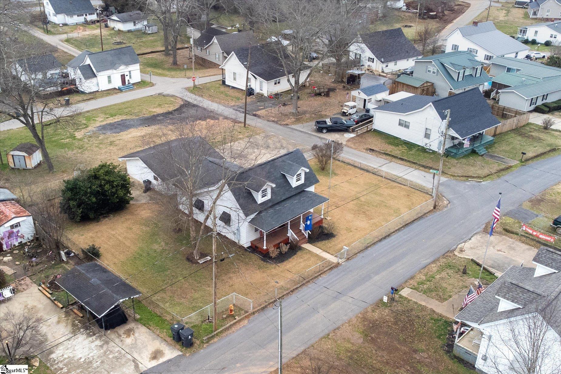 9 Guy Street Pelzer, SC 29669 - Photo 31 of 35