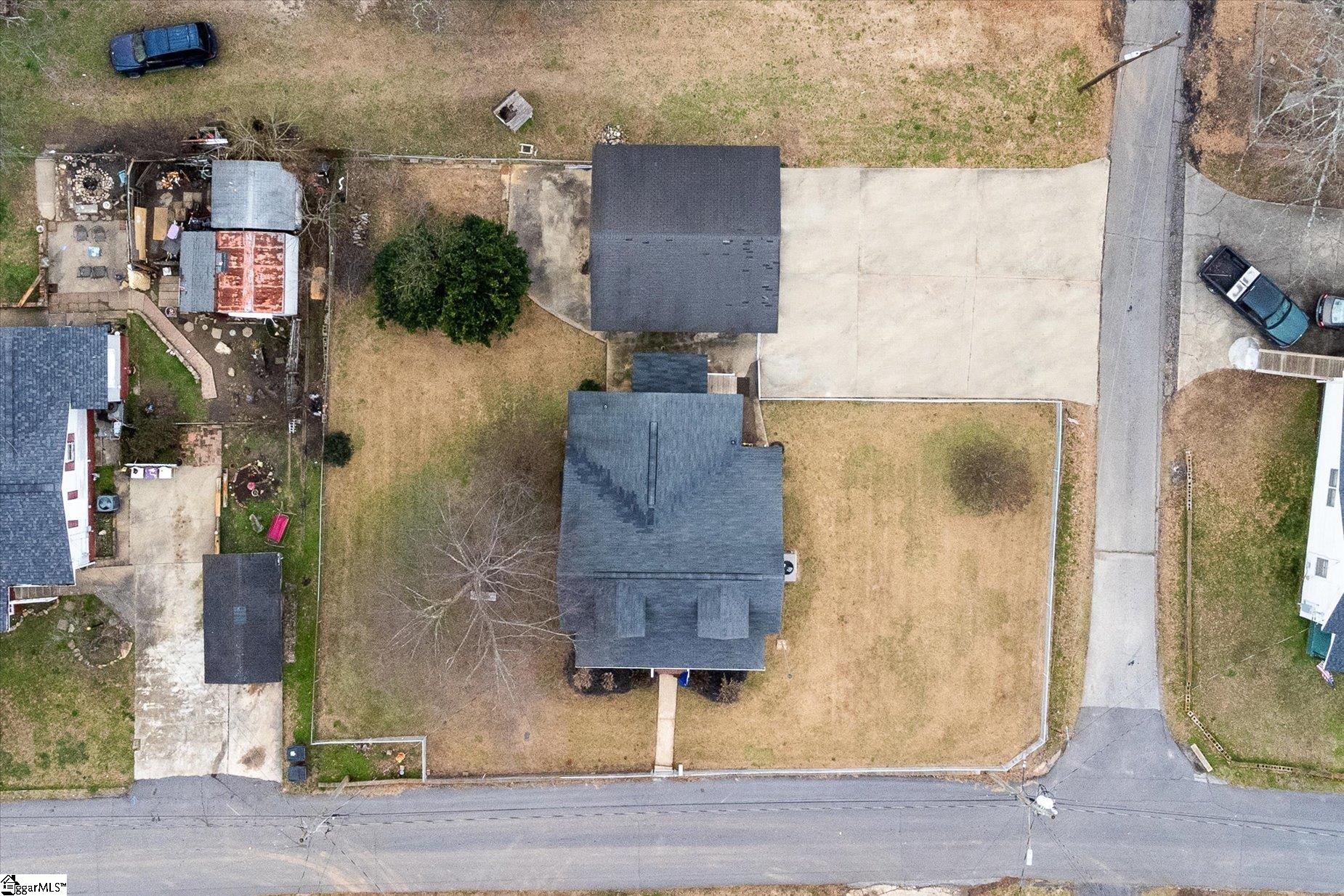 9 Guy Street Pelzer, SC 29669 - Photo 33 of 35