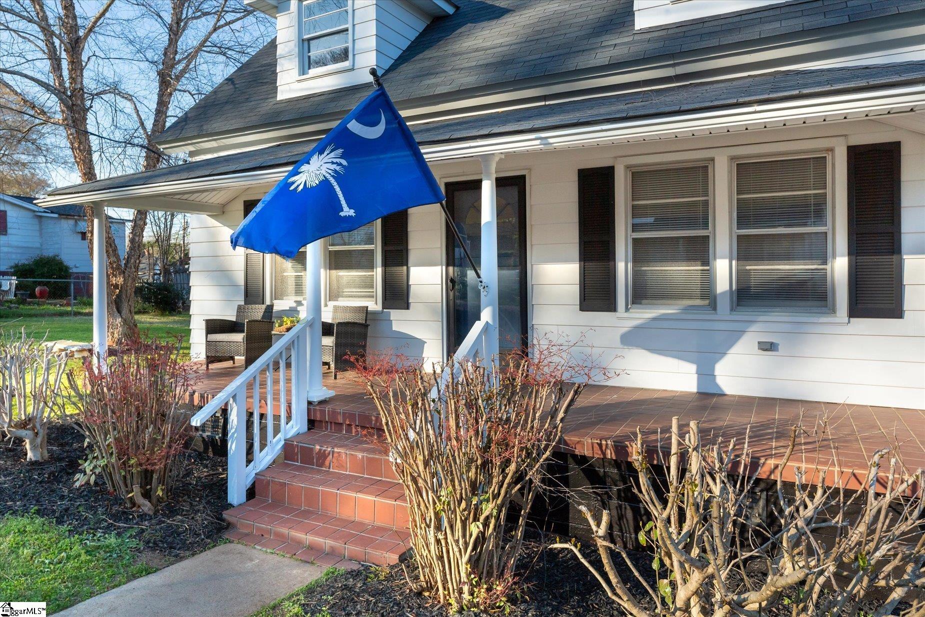 9 Guy Street Pelzer, SC 29669 - Photo 4 of 35