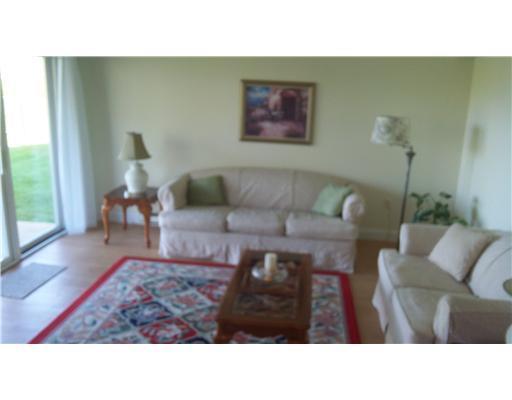 1373 Post Road, Unit 3B Wells, ME 04090 - Photo 2 of 12 Living Room.