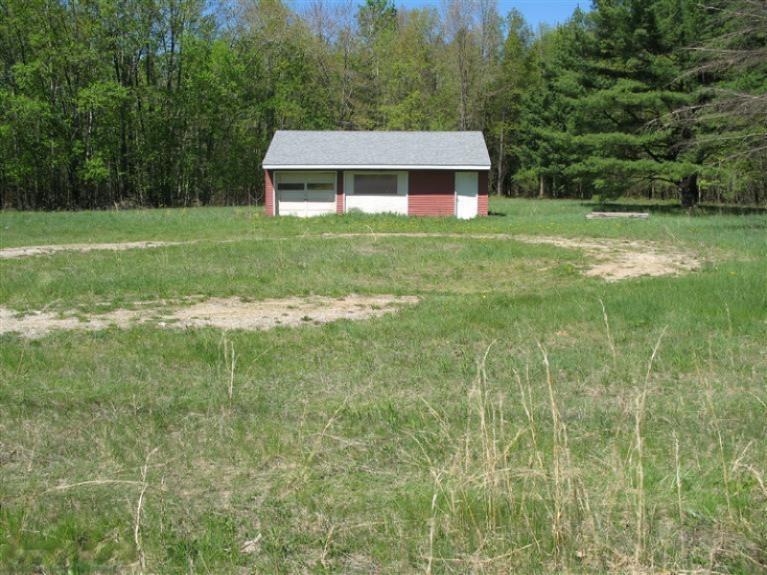 1789 North Benson Road Fountain, MI 49410 - Photo 1 of 4 Primary Photo