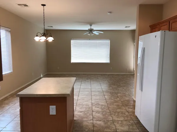 $2,595 | 11713 West Lincoln Street, Avondale, AZ 85323