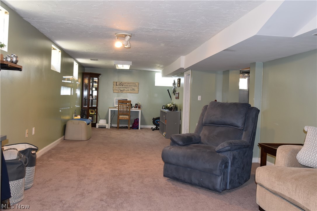 32019 Densmore Road Willowick, OH 44095 - Photo 24 of 30