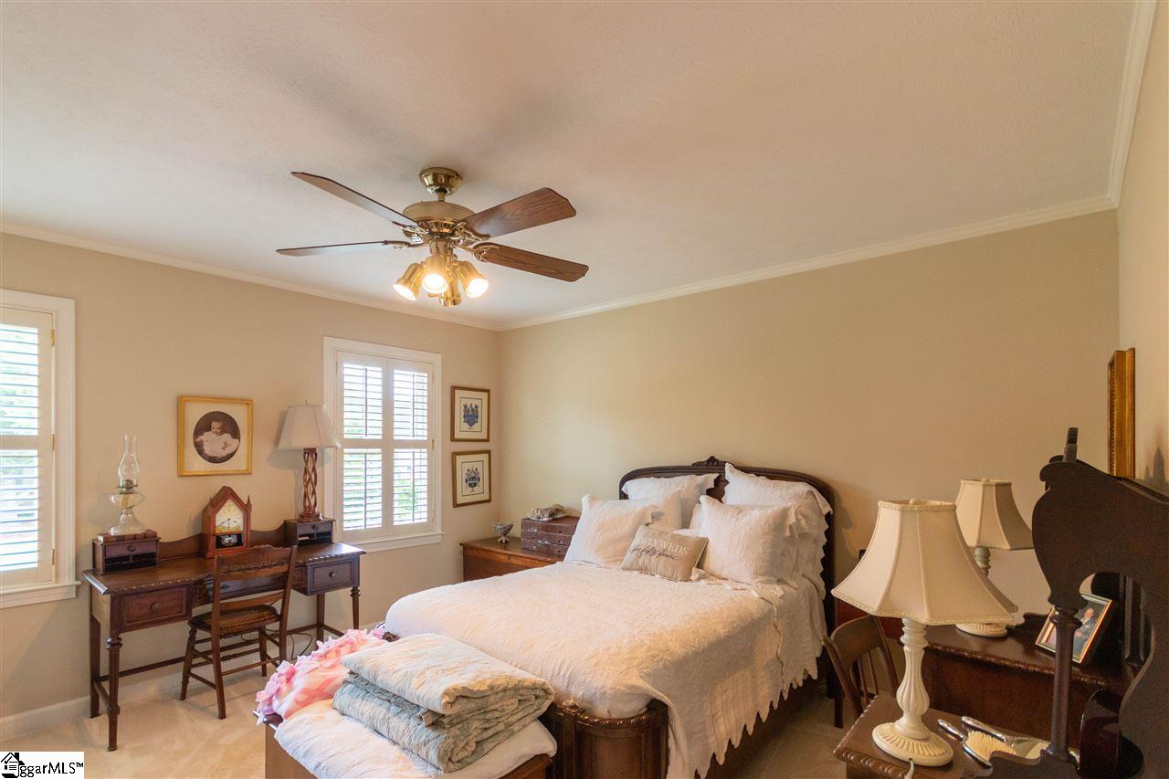 13 Parliament Road Greenville, SC 29615 - Photo 14 of 24 Gallery Image 14