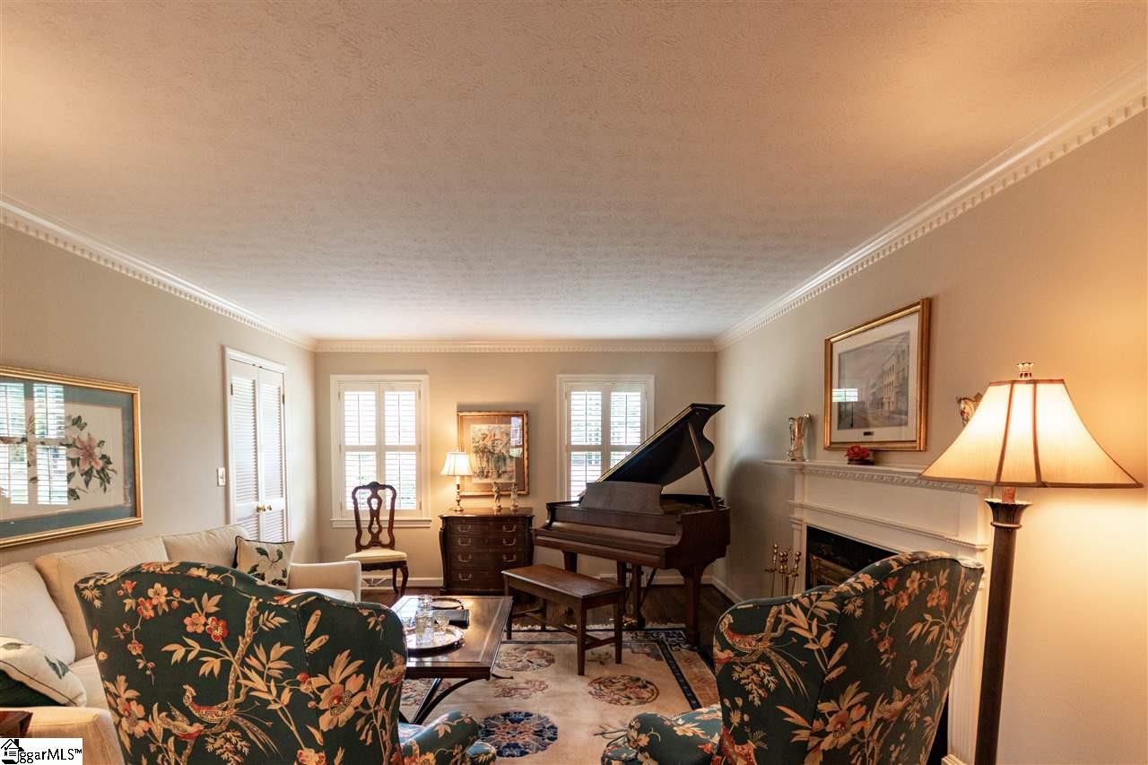 13 Parliament Road Greenville, SC 29615 - Photo 4 of 24 Gallery Image 4