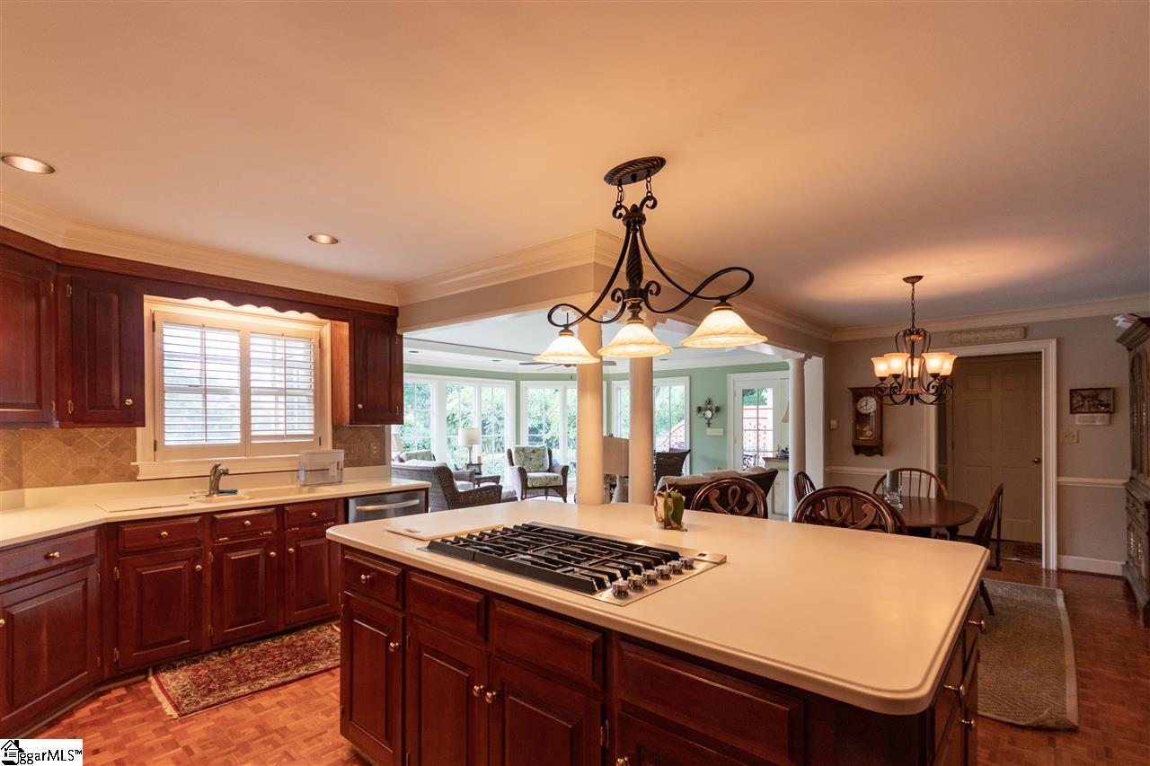 13 Parliament Road Greenville, SC 29615 - Photo 8 of 24 Gallery Image 8
