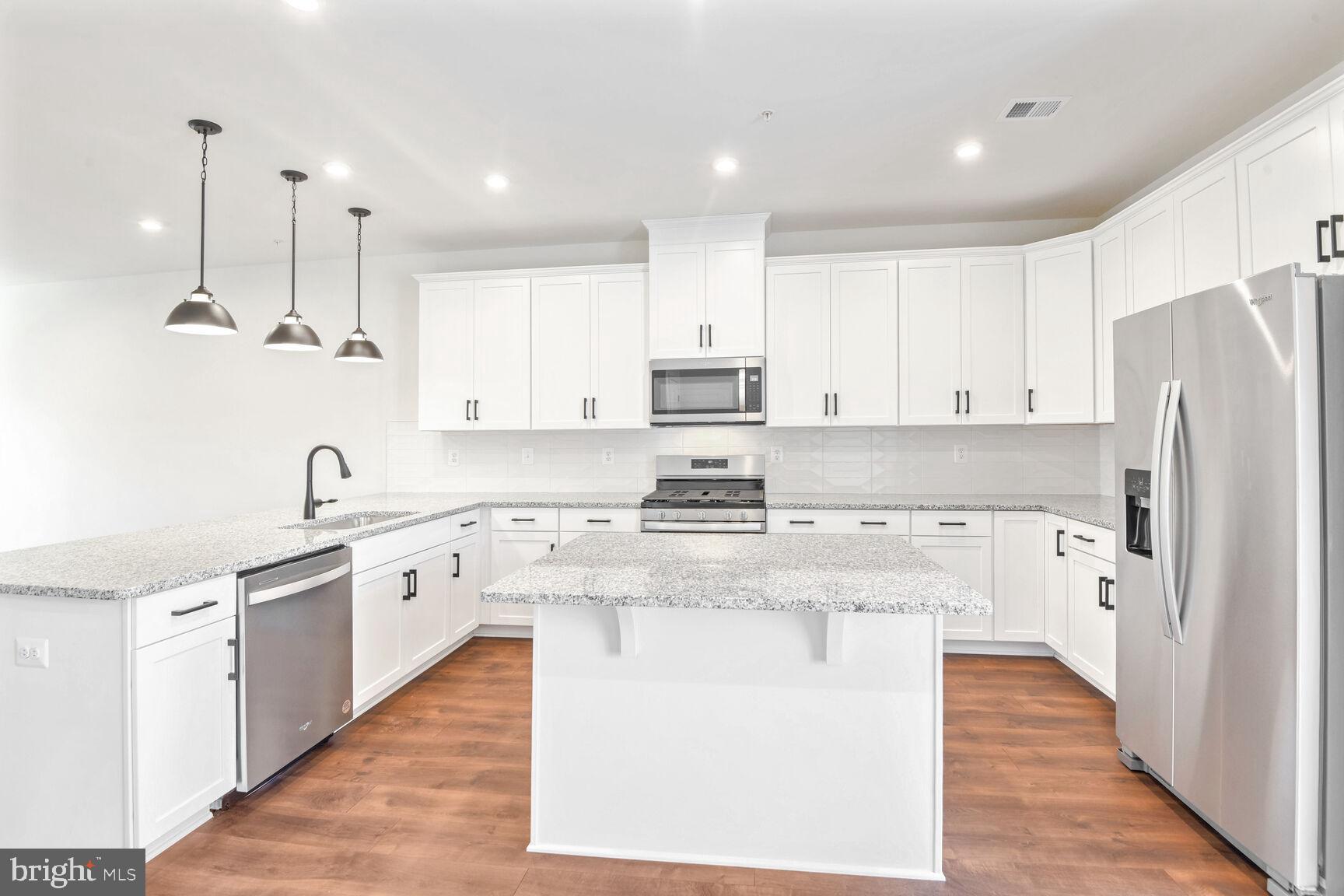 8223 Longford Road Millersville, MD 21108 - Photo 3 of 15 Gallery Image 3
