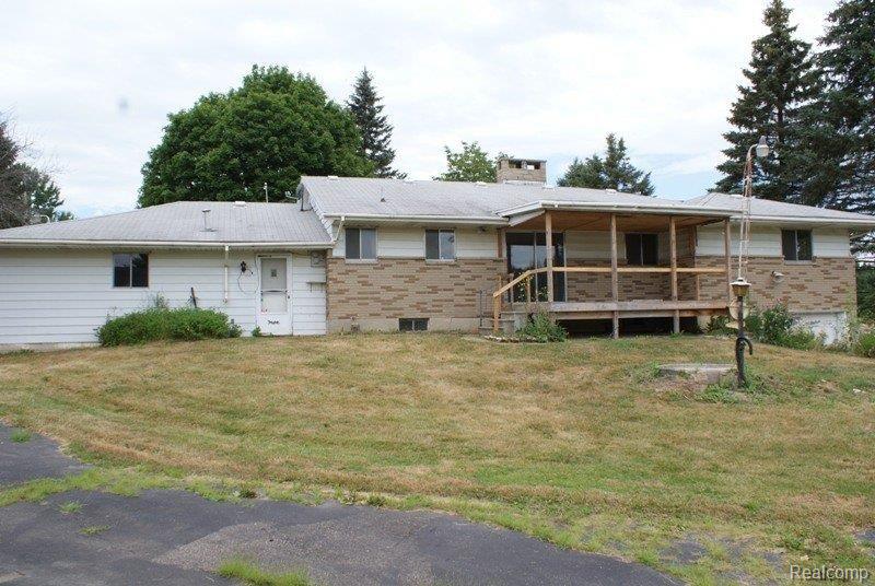6064 North State Road Davison, MI 48423 - Photo 2 of 13 DSC03009