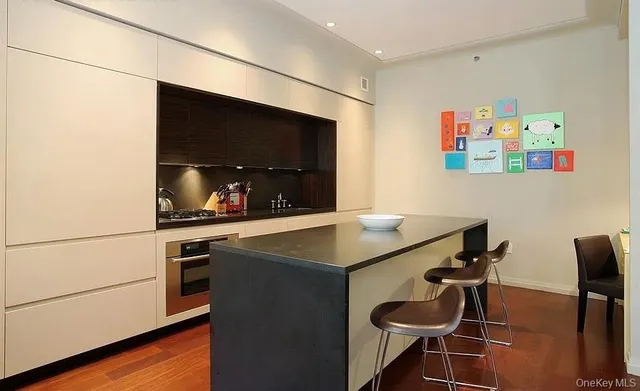 $5,800 | 55 Wall Street | Financial District