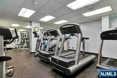 1203 River Road, Unit 10E Edgewater, NJ 07020 - Photo 43 of 47