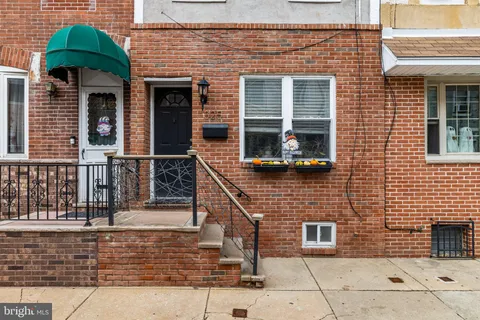 $250,000 | 325 Cantrell Street, Philadelphia, PA 19148