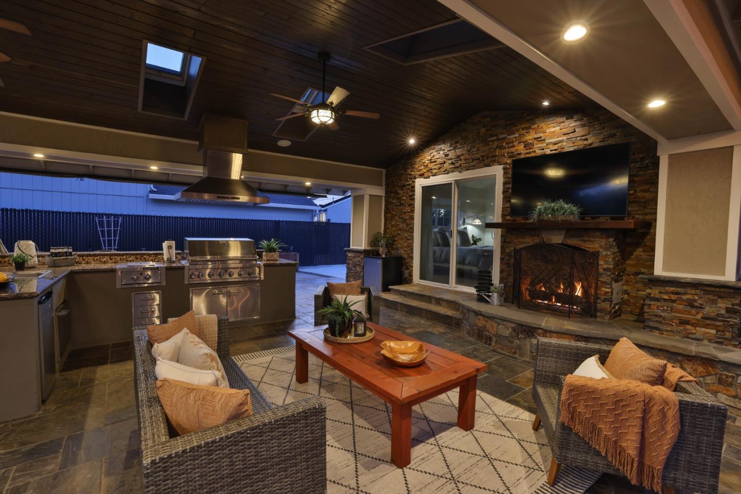 4088 Moreland Way San Jose, CA 95130 - Photo 32 of 48