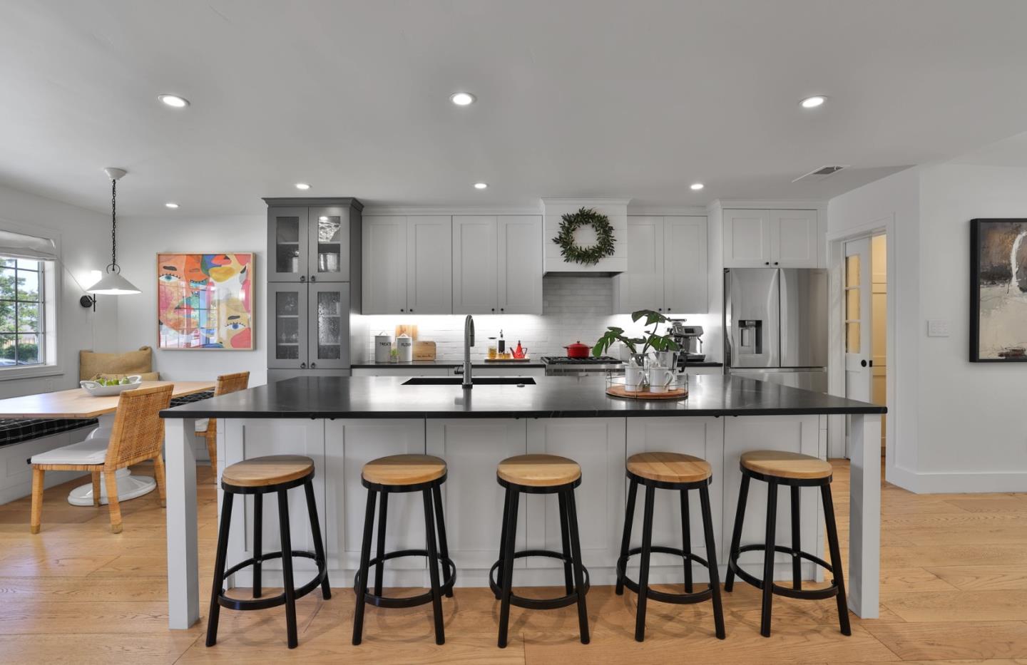 4088 Moreland Way San Jose, CA 95130 - Photo 7 of 48