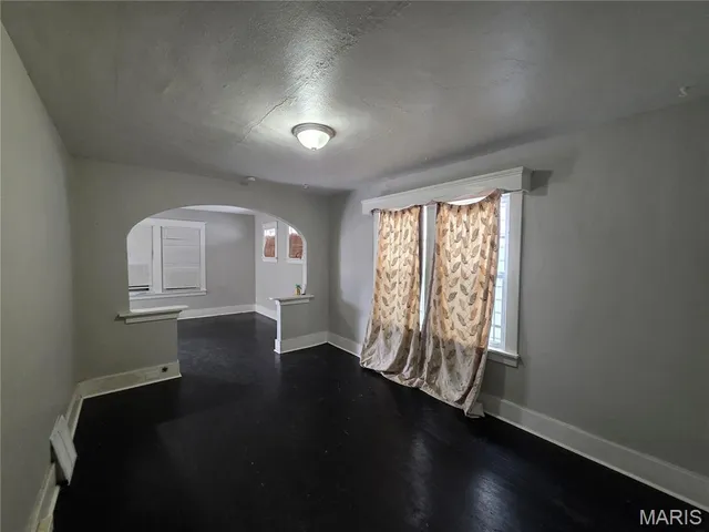 $1,100 | 5931 Emma Avenue, St. Louis, MO 63136