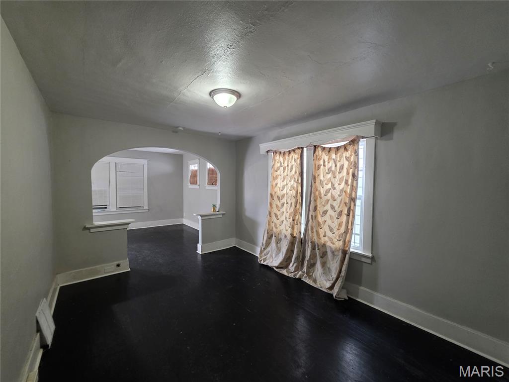 5931 Emma Avenue St. Louis, MO 63136 - Photo 3 of 5