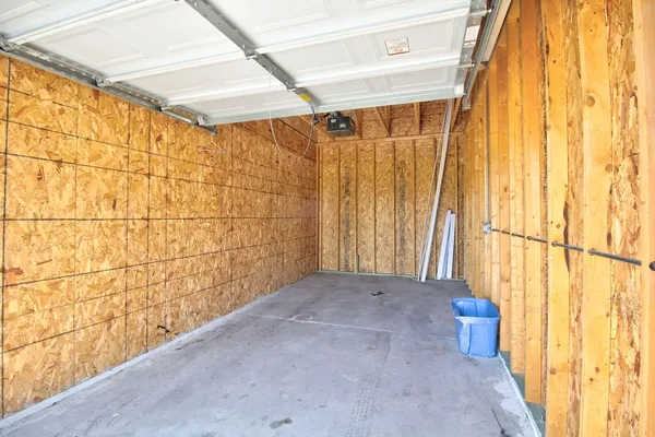 $1,875 | 226 Bertram Drive, Unit A, Yorkville, IL 60560