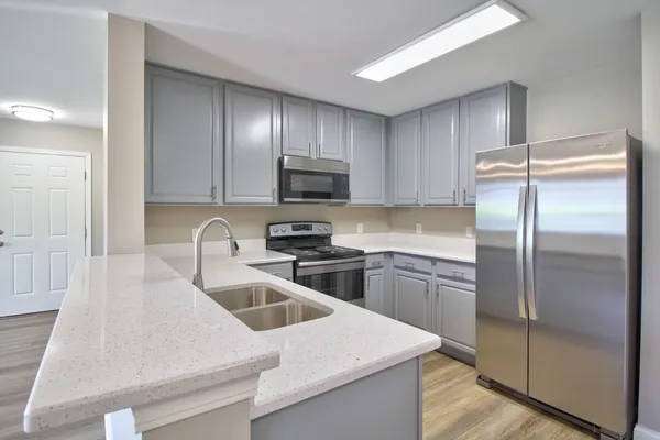 $1,875 | 226 Bertram Drive, Unit A, Yorkville, IL 60560