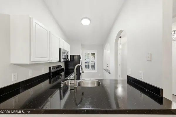 $249,999 | 305 Redwood Lane, St. Johns, FL 32259