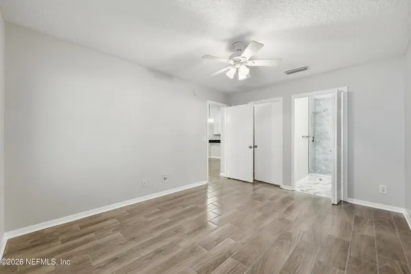 $249,999 | 305 Redwood Lane, St. Johns, FL 32259