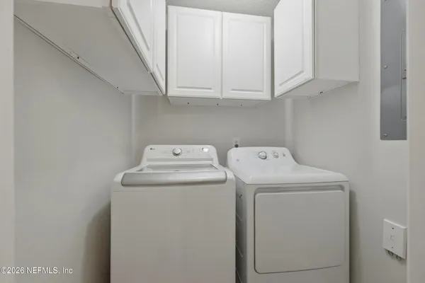 $249,999 | 305 Redwood Lane, St. Johns, FL 32259