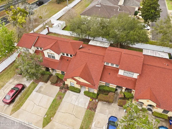 $249,999 | 305 Redwood Lane, St. Johns, FL 32259