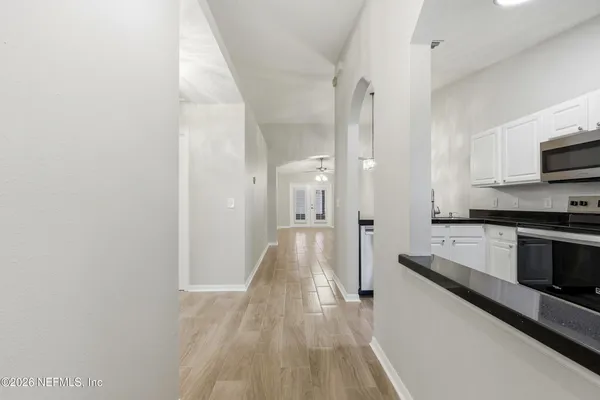 $249,999 | 305 Redwood Lane, St. Johns, FL 32259