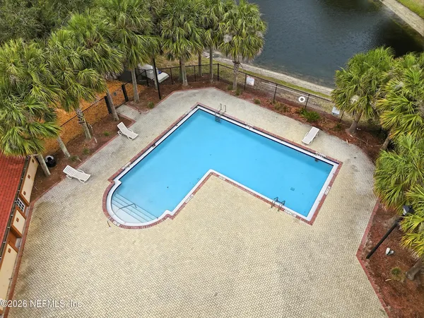 $249,999 | 305 Redwood Lane, St. Johns, FL 32259