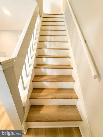 $2,100 | 10703 Hampton Mill Terrace, Unit 110, Rockville, MD 20852