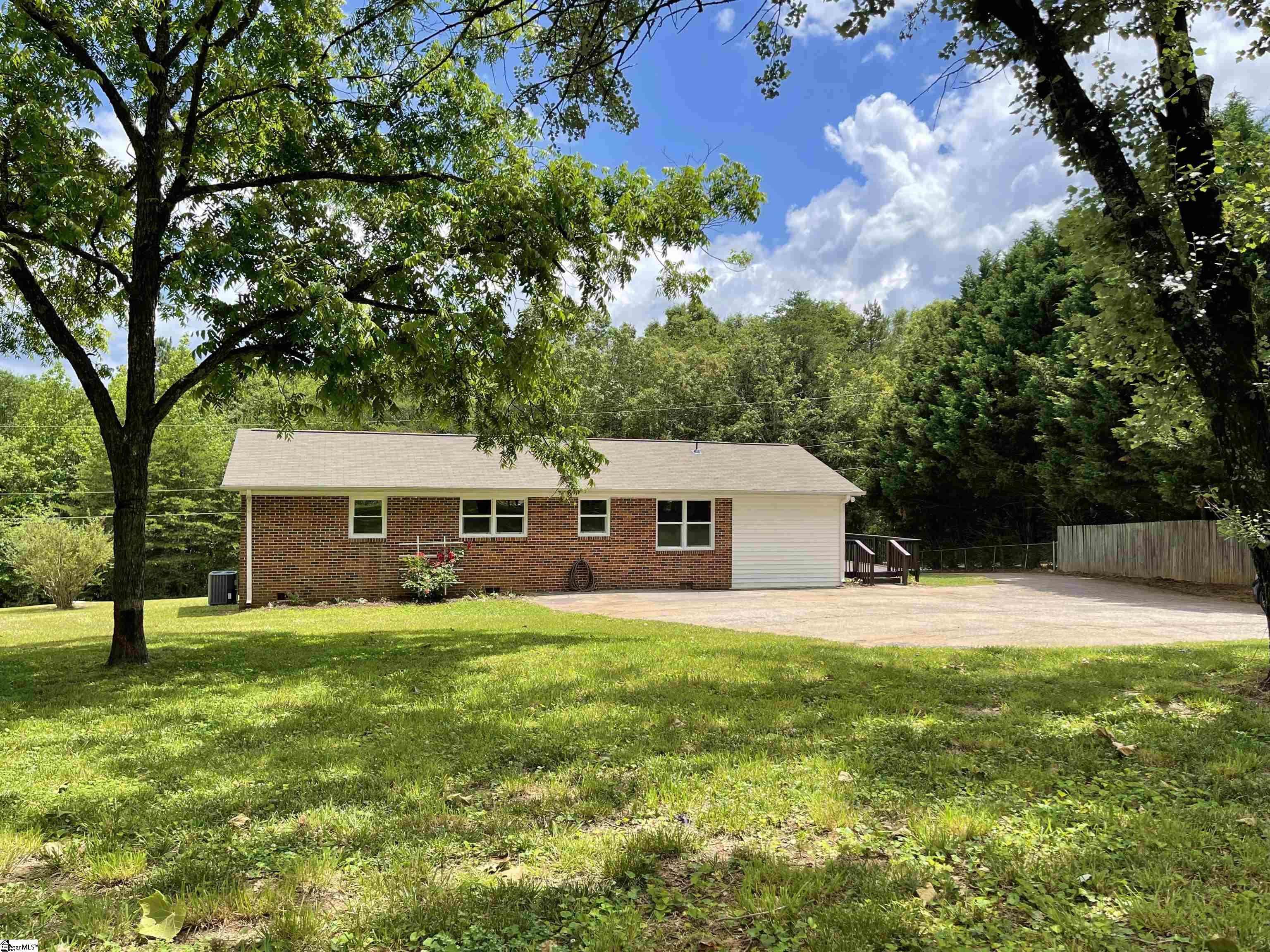 9 McGill Road Taylors, SC 29687 - Photo 23 of 23