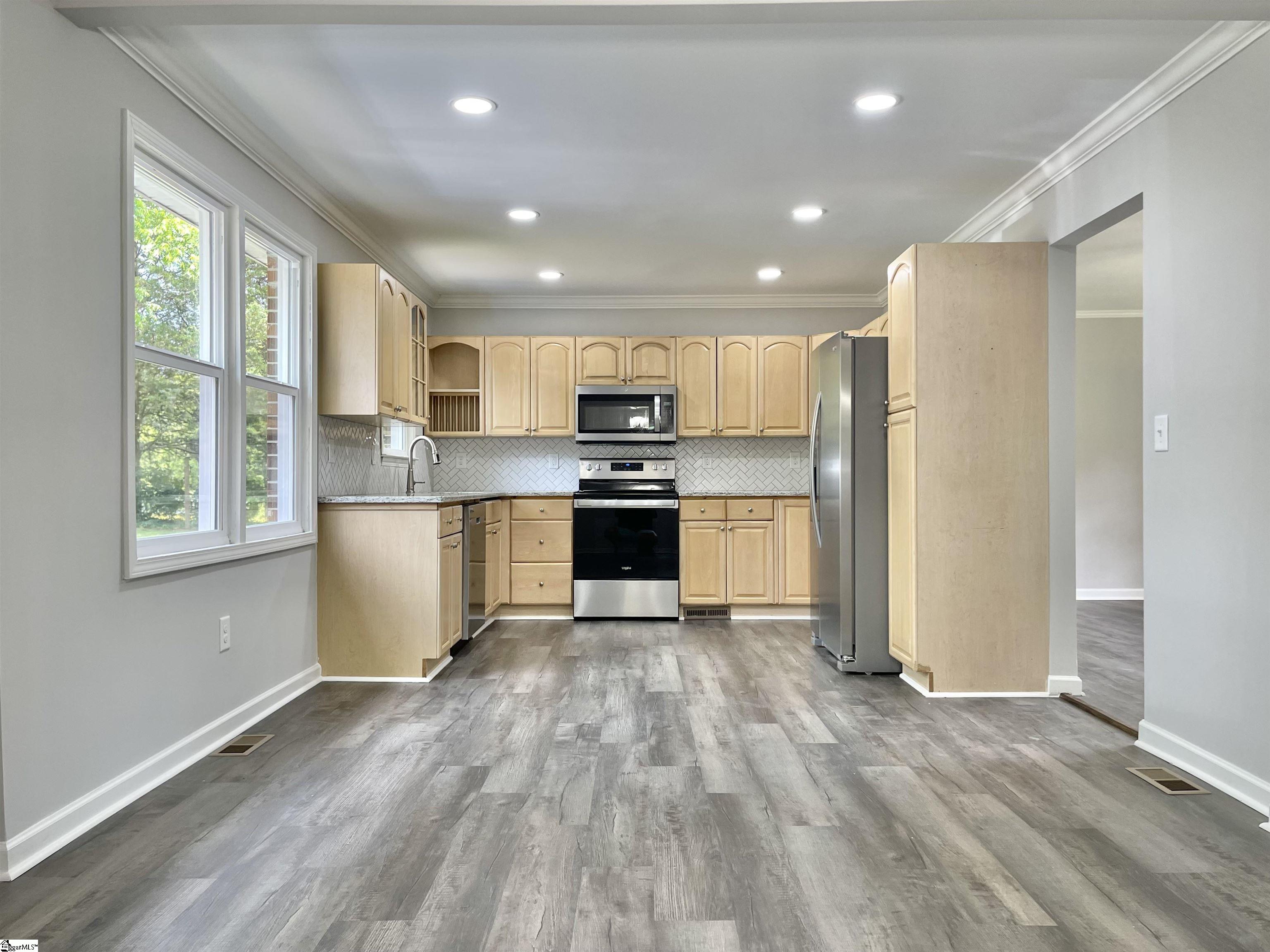 9 McGill Road Taylors, SC 29687 - Photo 6 of 23