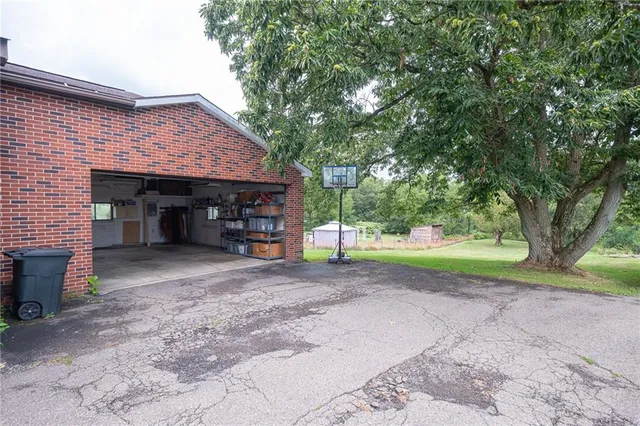 $295,000 | 221-227 Spring Street, Harwick, PA 15049